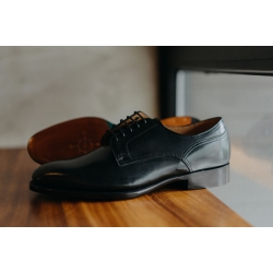 Black  Derby GY2 2