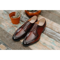 Patina D. Bordo Derby 1